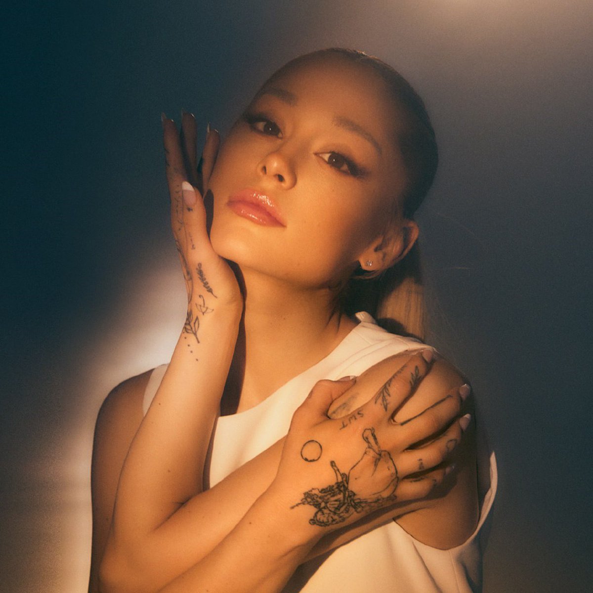 PopTingz's tweet photo. Page Six has now backtracked their statement and says there is no evidence Ariana Grande caused any harm to Ethan Slater’s family. https://t.co/qOa5J23f8u