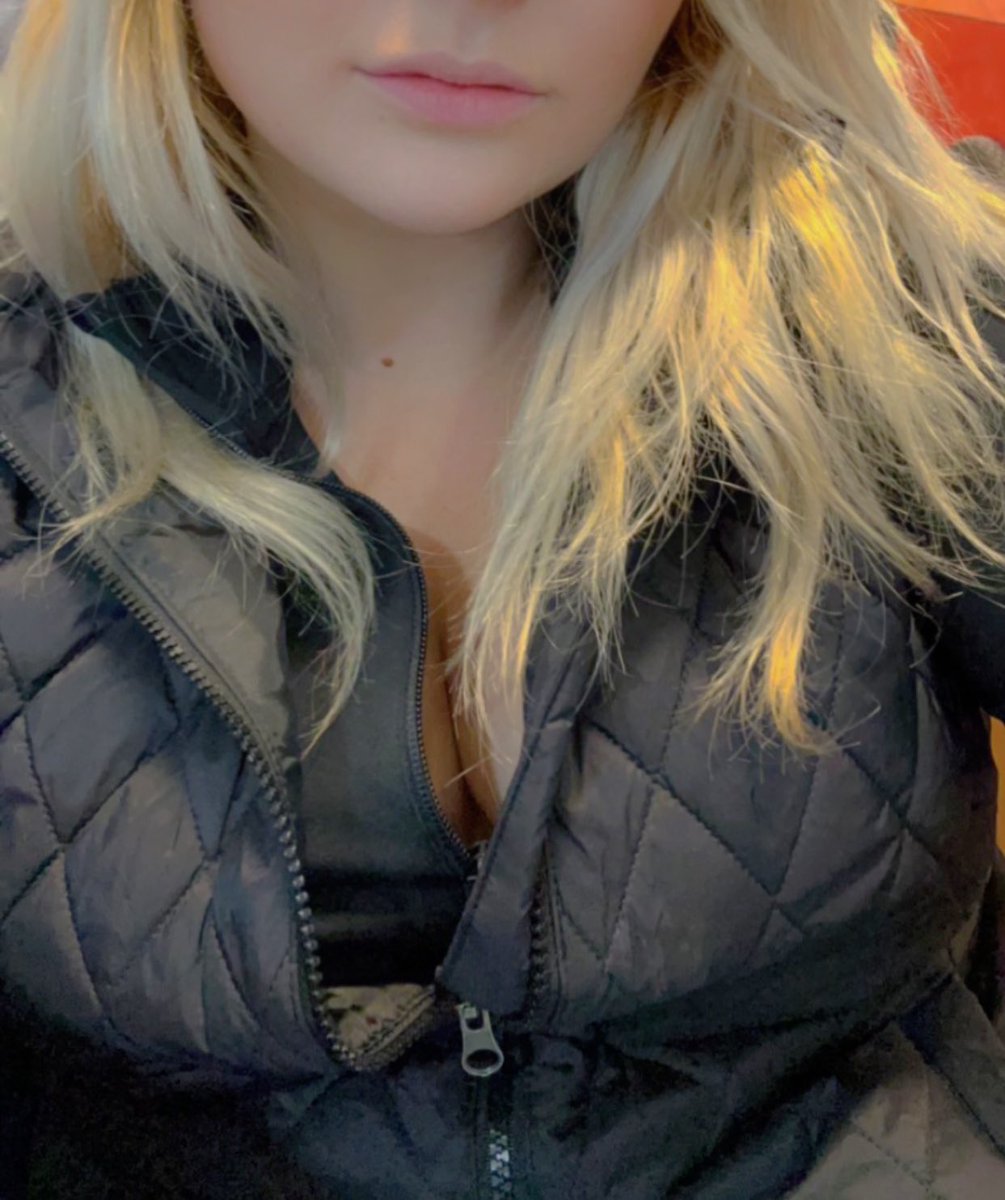 #paypiggieswanted #paypig dm me 🤷‍♀️😇