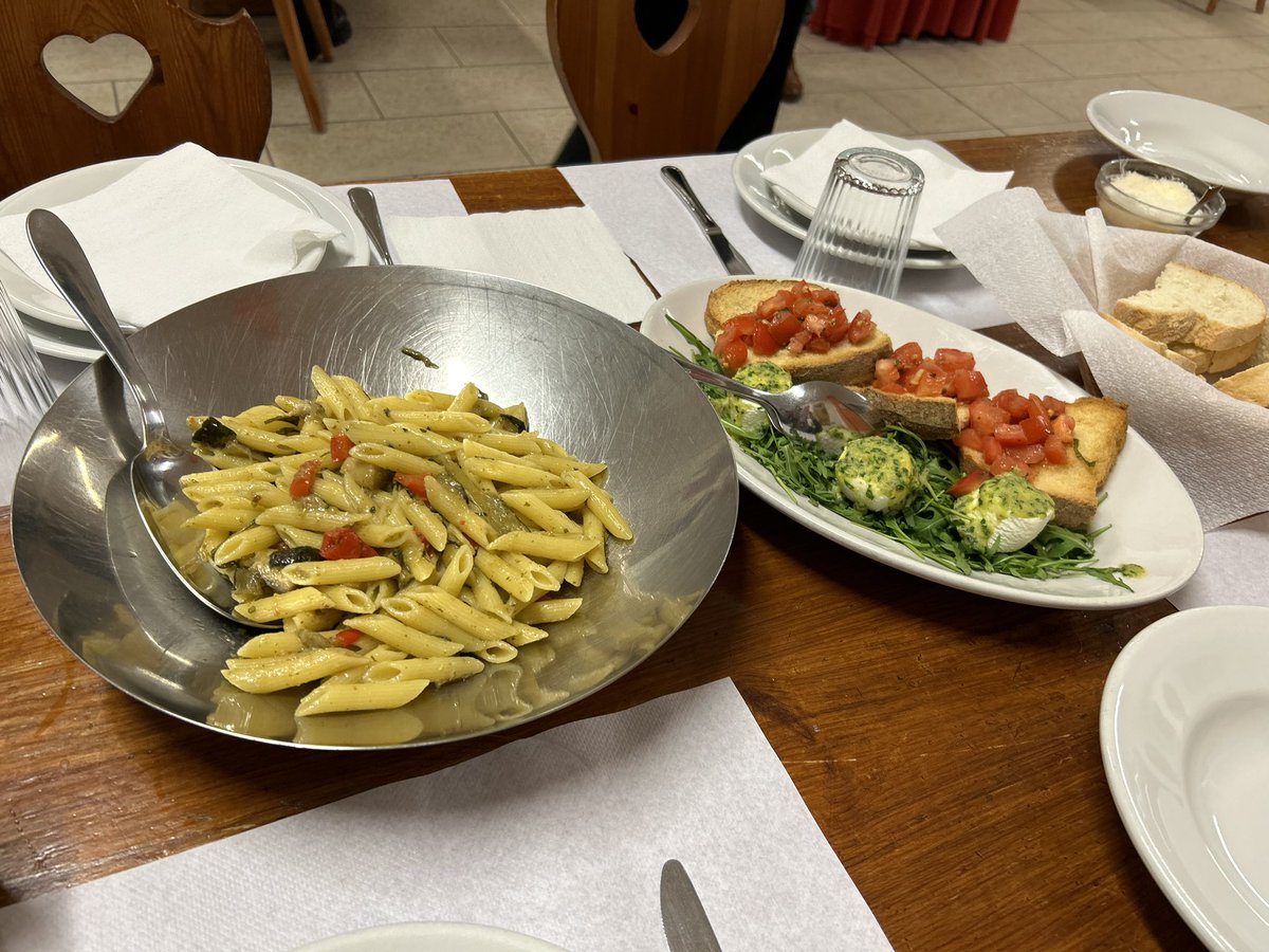 DA home economics tweet media
