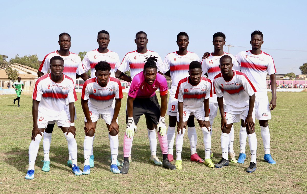 RealDeBanjulFC's tweet photo. An evening to forget at Serrekunda East. Fair play to @teamrhinofc, they played well, congratulations and enjoy this one 👏.

#trrdb #gffleague #cityboys #realdebanjul https://t.co/nJj1T2yljs