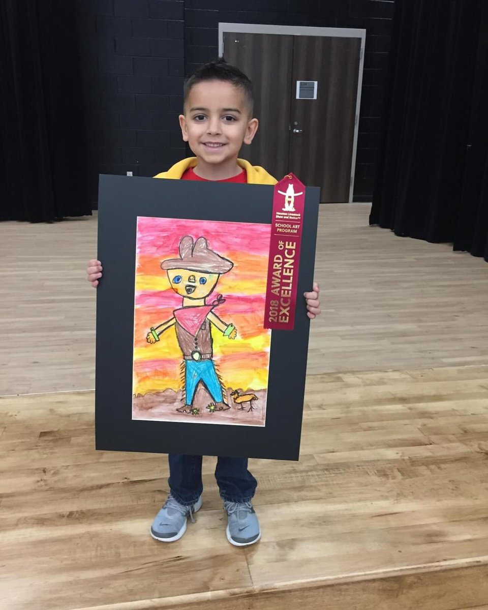 Galloway_ART_'s tweet photo. This is one of my former students. So proud to see his work for this year’s rodeo show. Look how far he has come and is now rocking art in middle school. Way to go!! @FBISDFineArts @Mrs_Parker2006 #rodeoart #fbisdarted #westernart @JBMS_Bears https://t.co/TAxNFiULOr