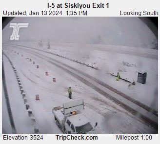 OregonDOT's tweet image. #SWOregon: Extreme winter conditions are causing delays and intermittent closures on I-5, MP 0-11, on #SiskiyouPass. Chains required on all vehicles excluding FWD and AWD vehicles, unless towing. Do not detour on secondary roads. Travel not recommended at this time. #TripCheck