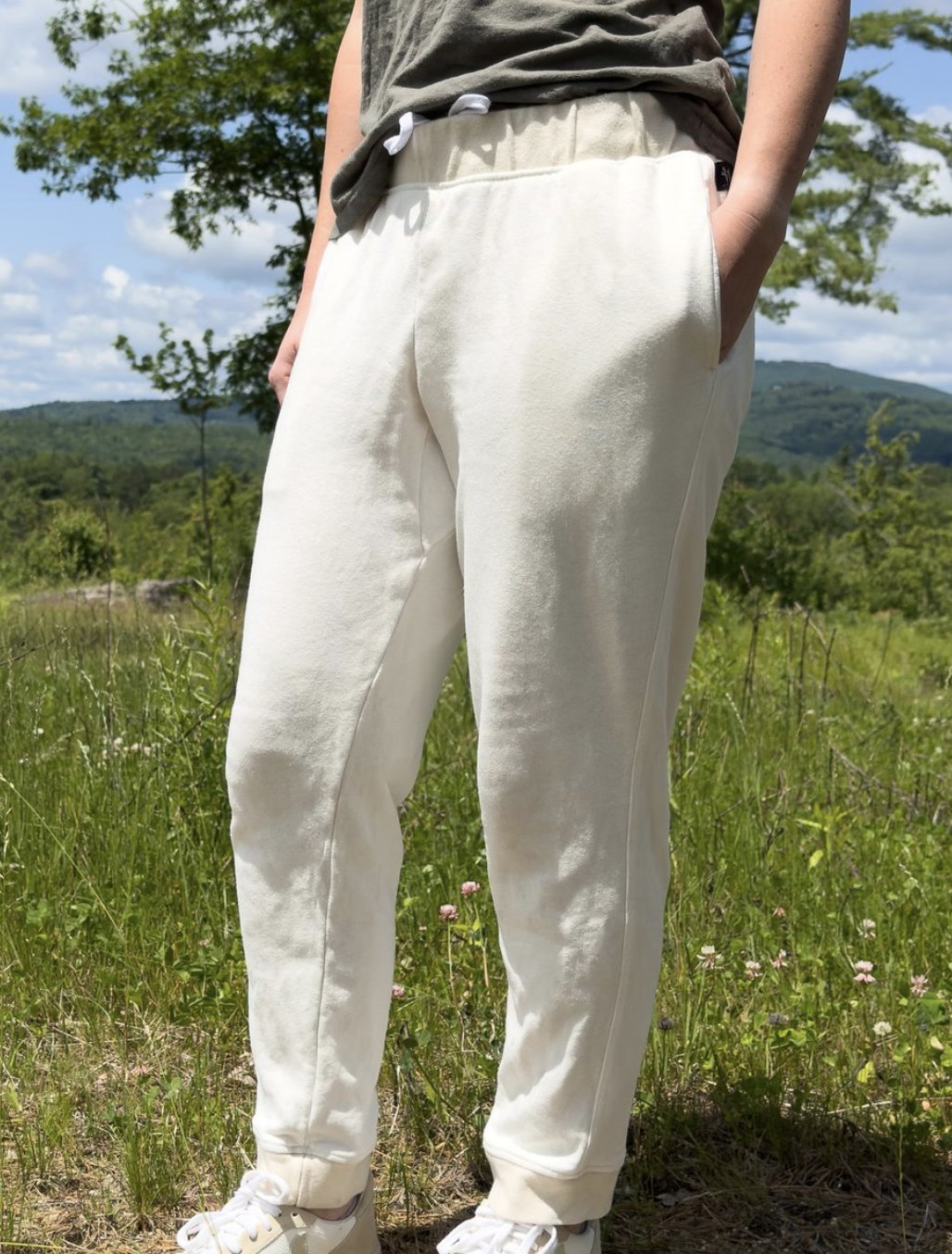 Twin Birch on X: Our Aspen sweatpants are a great item to pick up
