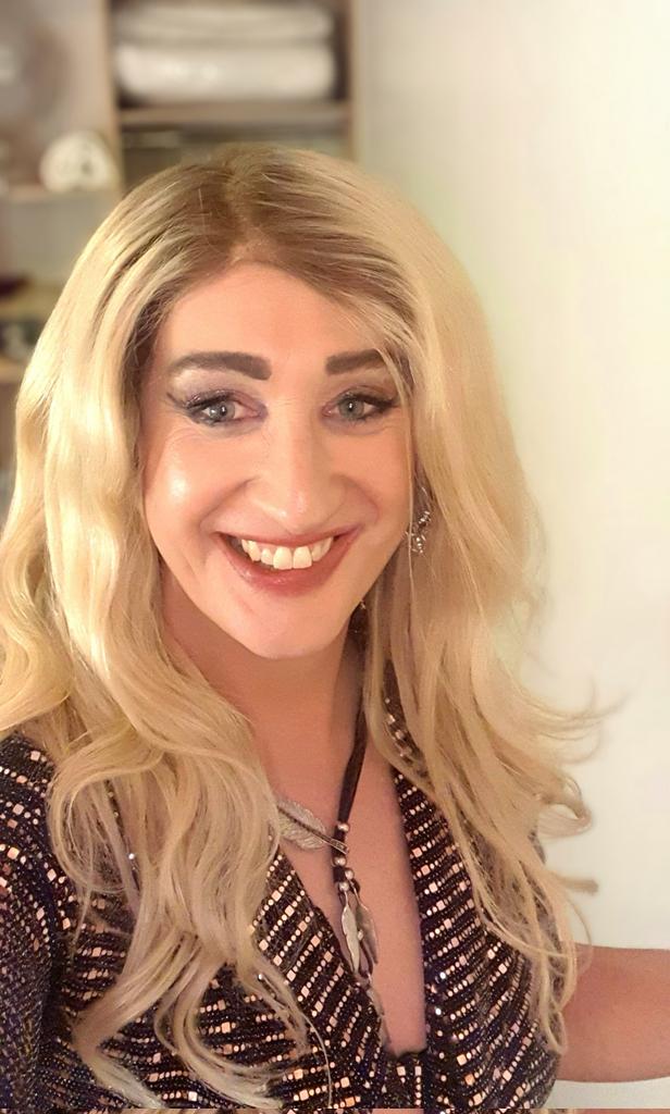 bonniexplore's tweet photo. Posting a picture of when I felt euphoria in how I look, just to piss off the bigots that don't understand what that means 🖕
#euphoria 
Why not QT a picture of when you felt euphoric to annoy them even more 😊 https://t.co/MuWAH3Opbm