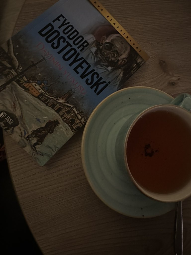 “Bizim dünyamızda bizler yalnızca ıstırap çekerek sevebiliriz, yalnızca ıstırap çekerek!”