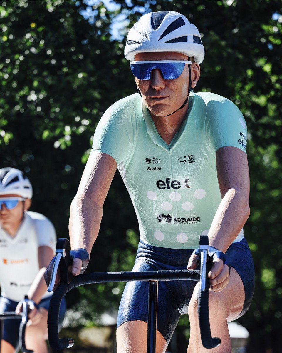 tourdownunder's tweet photo. Have you spotted the new #efex King/Queen of the Mountain Jersey? 👕
Behind the scenes efex power the #TDU, while the riders power up those epic South Australian climbs!
@efex_IT https://t.co/EEBGUiR9f3