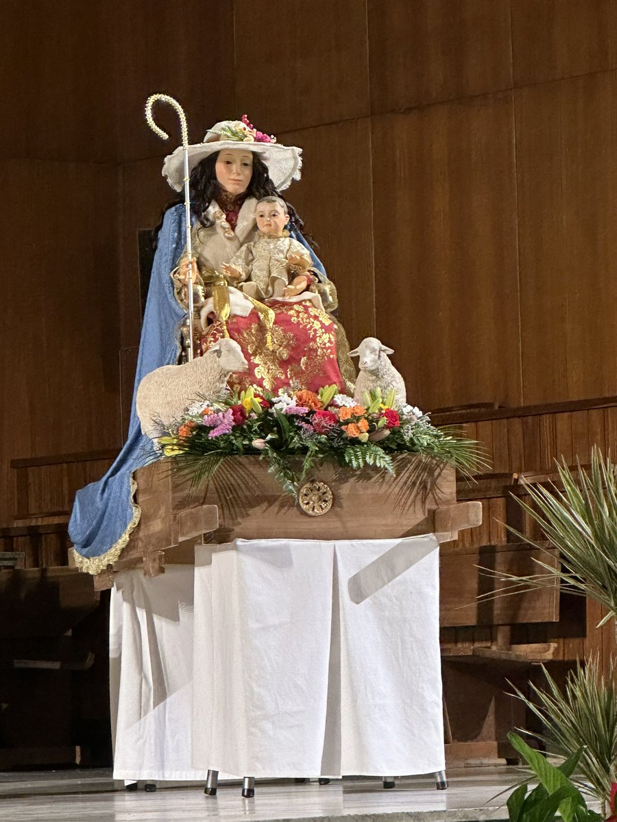 jaimegtaboada's tweet image. He tenido el Honor de participar en la Procesión de la #Divina Pastora, que ha recorrido las calles de Chamberí, acompañando a miles de Venezolanos. Saben que Madrid, España, es su casa y aquí les recibimos con enorme cariño.