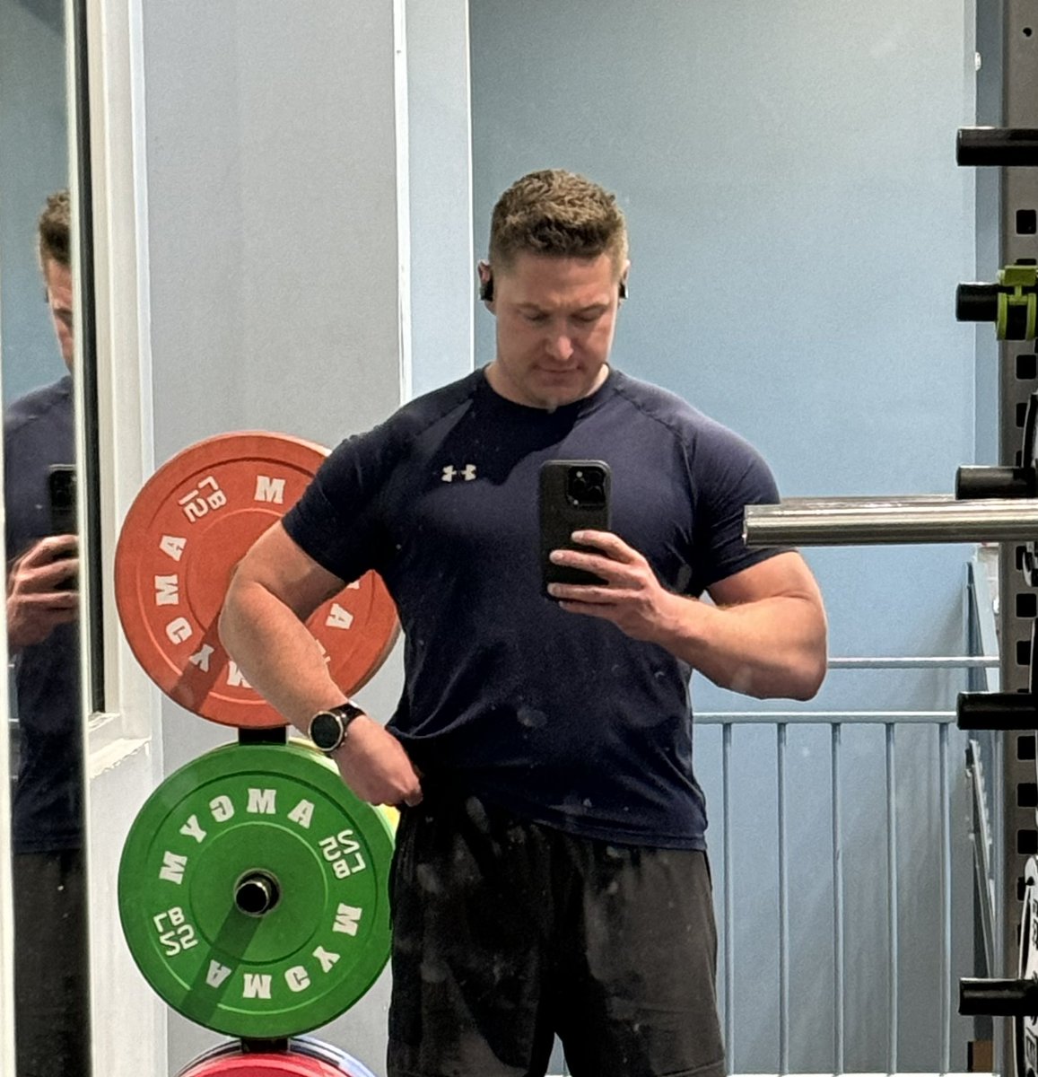 Camera adds 10 lbs 😉