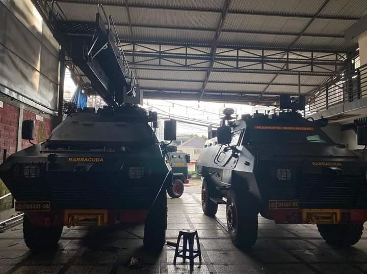 Ardithermo_ac's tweet photo. Harwat kendaraan khusus...

#tni #polripresisi #brimob #mabespolri #brimobindonesia #mabesrni #kavaleri  #yonkav  #gegana https://t.co/GbdQWYRDGL