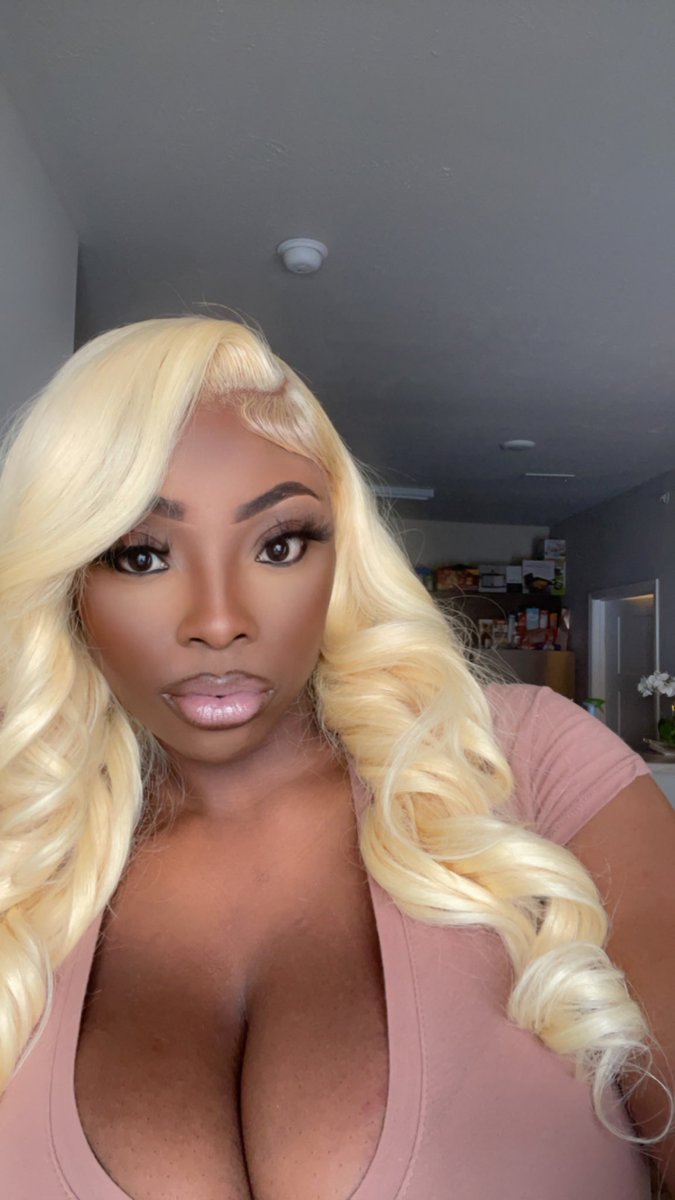 chinalashi's tweet image. 💇🏾‍♀️💄🤎