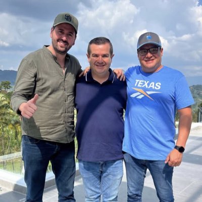 Maurosiderense's tweet photo. @marioguti2023 @juanabad1985 Imparables 💫💫 https://t.co/t9s0WNYRQa