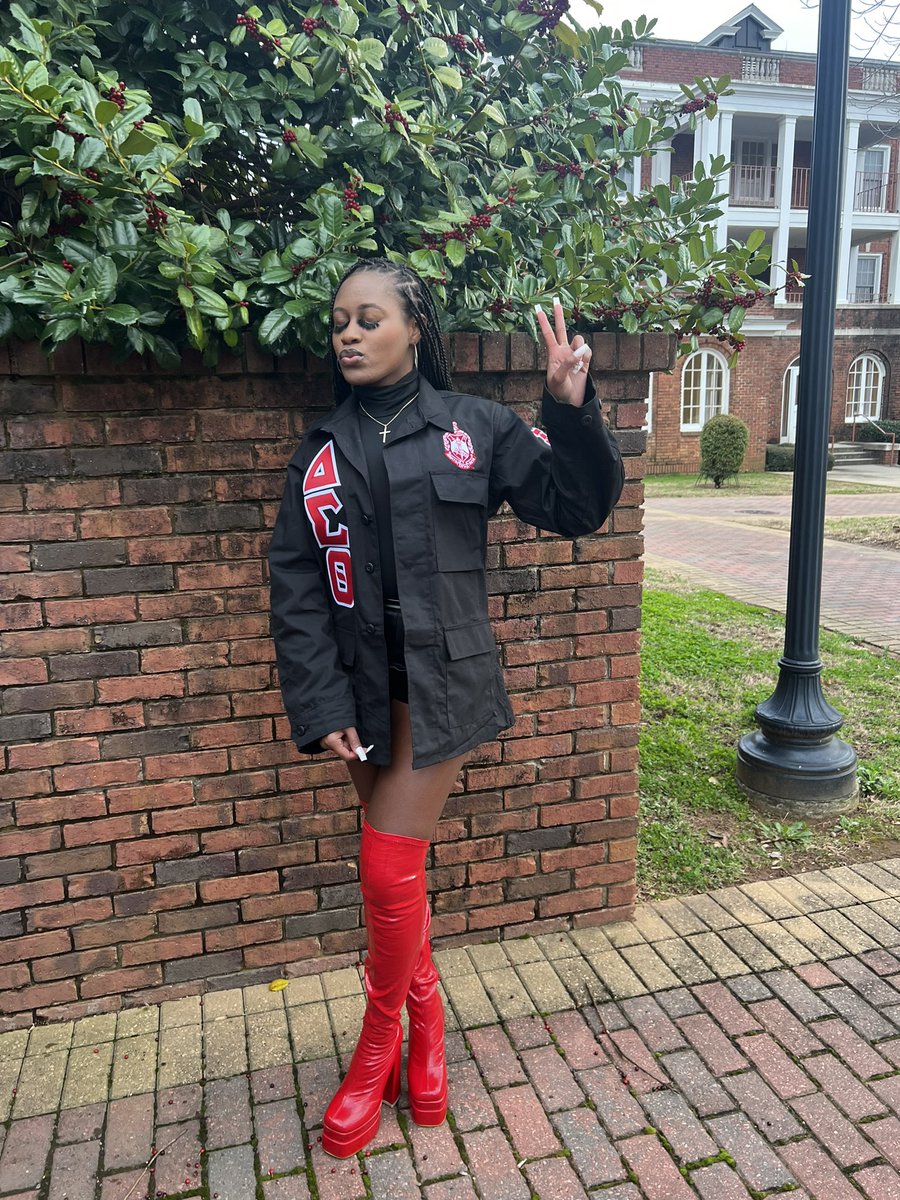 Smile3Hunna's tweet image. &amp;amp; To The GOOD REDZ, Happy 111 Years Of Scholarship, Sisterhood, &amp;amp; Service 🔺🐘 #DeltaSigmaTheta #AOML #J13