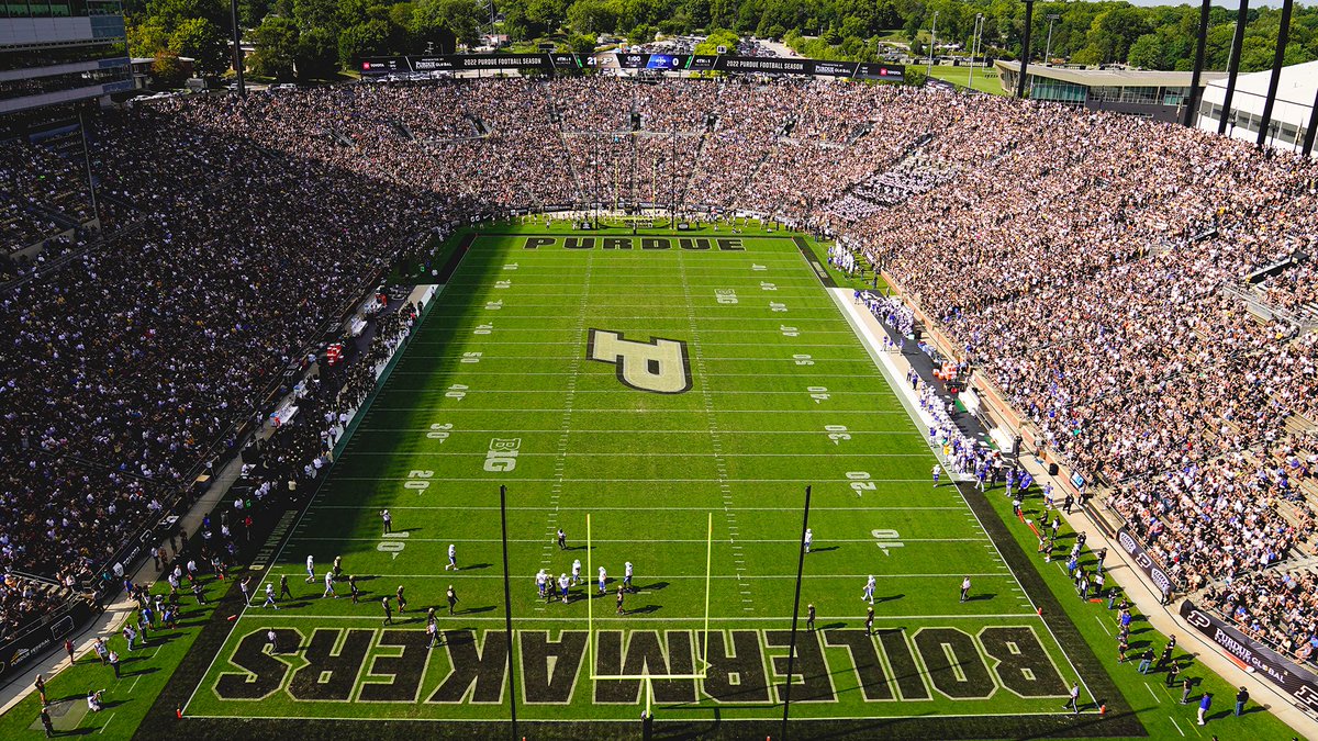 After a great Jr day visit and talk with @Coach_Walters I’m excited and blessed to receive an offer from Purdue University!!