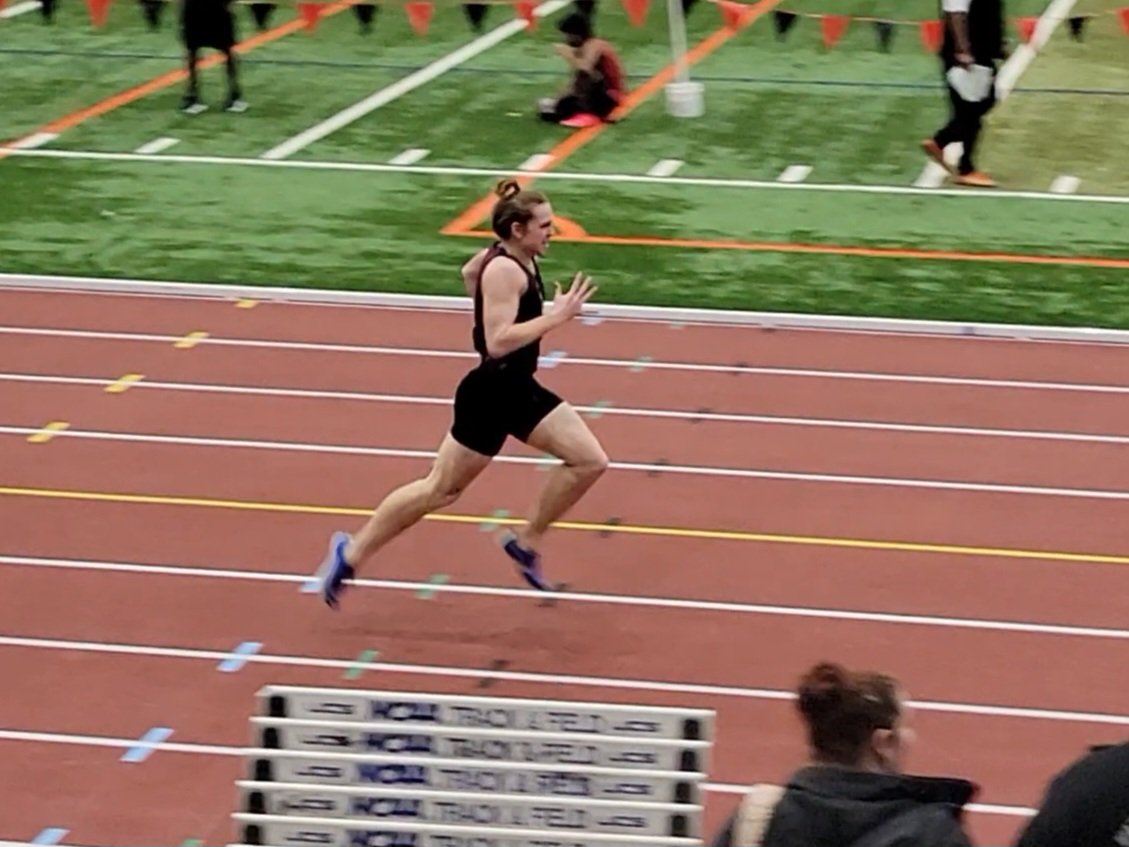 AlexRobKir's tweet photo. New school record in the 300m today 36.77 https://t.co/BVtovetIb6