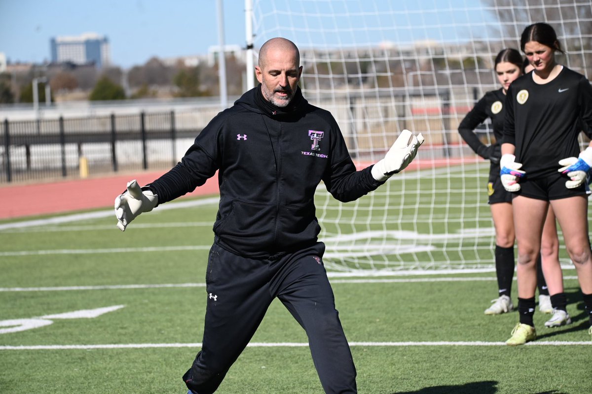 The best of the best working together.  Blessed to have not only an exceptional staff but also some of the nations top goalkeepers at our Dallas event.  

<a href="/GoBearcatsWSOC/">Cincinnati Women's Soccer</a> <a href="/AuburnSoccer/">Auburn Soccer</a> <a href="/CUBuffsSoccer/">Colorado Buffaloes Soccer</a> <a href="/TexasTechSoccer/">Texas Tech Soccer</a>