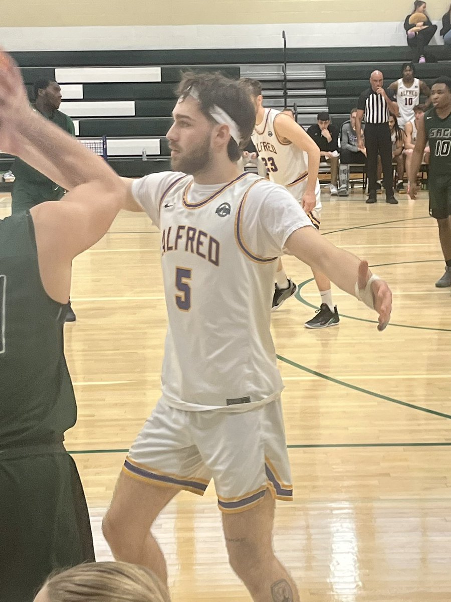 Adirondack Wild tweet media