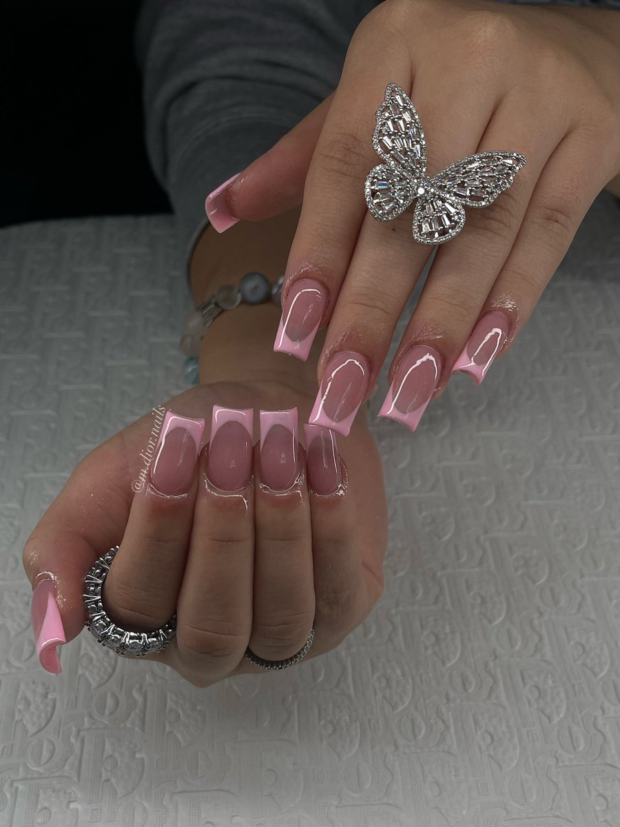 mdiornails's tweet photo. โจ Best ๐๐๐๐ ๐๐๐๐ ๐
๐ป in Northglenn, Colorado ๐
#nails #denvernails #nailinspo #coloradonails #nailtech #denver #fyp #fypageใท #thorton #pinknails #trendingnails https://t.co/E71DQ0TyBz