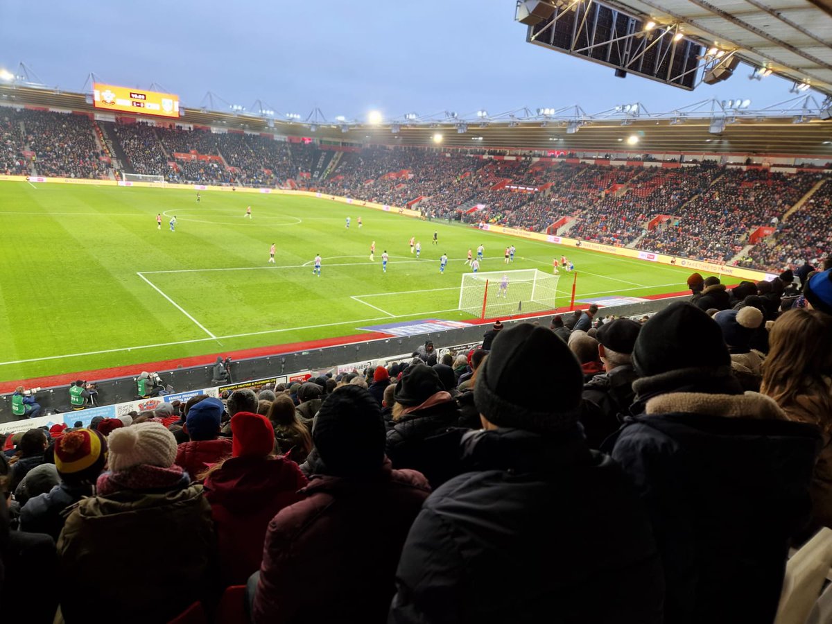 Alex Wade tweet media