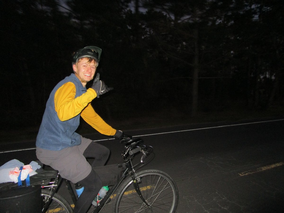 theodwf's tweet photo. I spent the past 6 days biking around Northern CA with two friends (@jerrigel2180 and Will). It was stunning, cold as hell, and so empowering.

What began as a mission to bike to LA transformed into a tour of Monterey Bay, Big Sur, and the Santa Cruz Mountains. https://t.co/eCfKKVHnNr