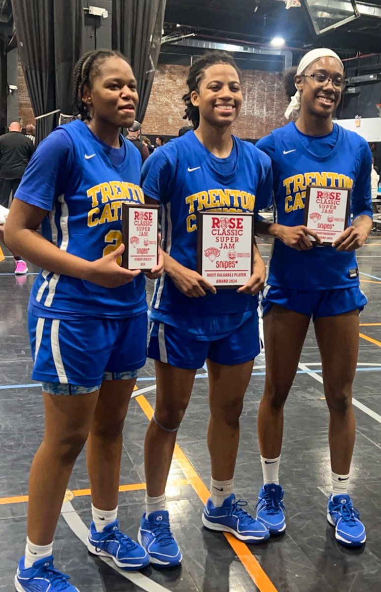 RoseClassic's tweet photo. Congratulations to @TCA_GIRLSBBALL and their award winners! Thank for coming out to the 2024 Rose Classic Super Jam, hope to see you next year! #RoseClassic #RoseClassicSJ #Nike #Snipes #BallerTV https://t.co/FcuYoHuBgF