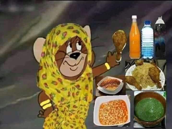 BeltagyAmar's tweet photo. " رايح عند خالتي نص ساعه بس وهمشي " 
*خالتي* https://t.co/JE6rZuqOfn