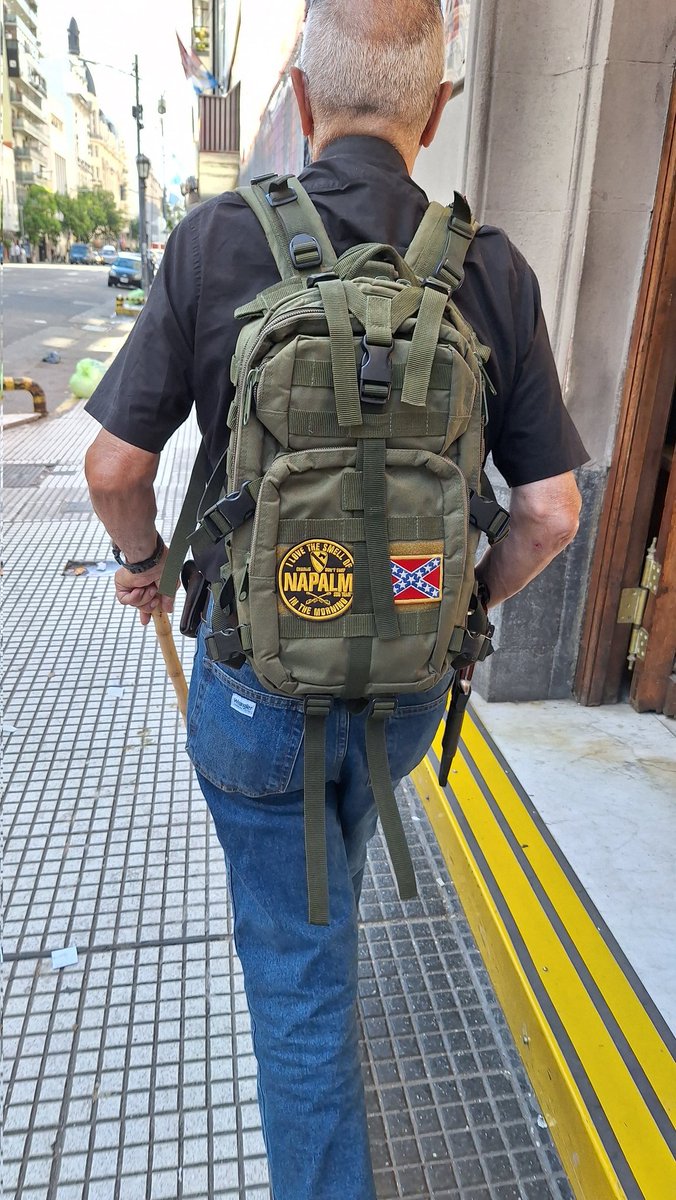 Callao y Corrientes, hoy 8.30 am. TRANCA.