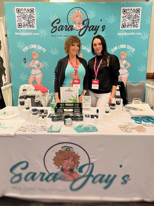 Great vibes at the #vibeexpo today introducing my newest product 🤩 https://t.co/76eBbUPWTR<a href="/tag/vibeexpo"class="tags">#vibeexpo</a>