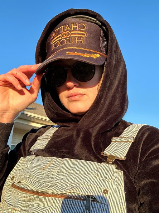 Cash me Outside! https://t.co/cavYjbl0I4
