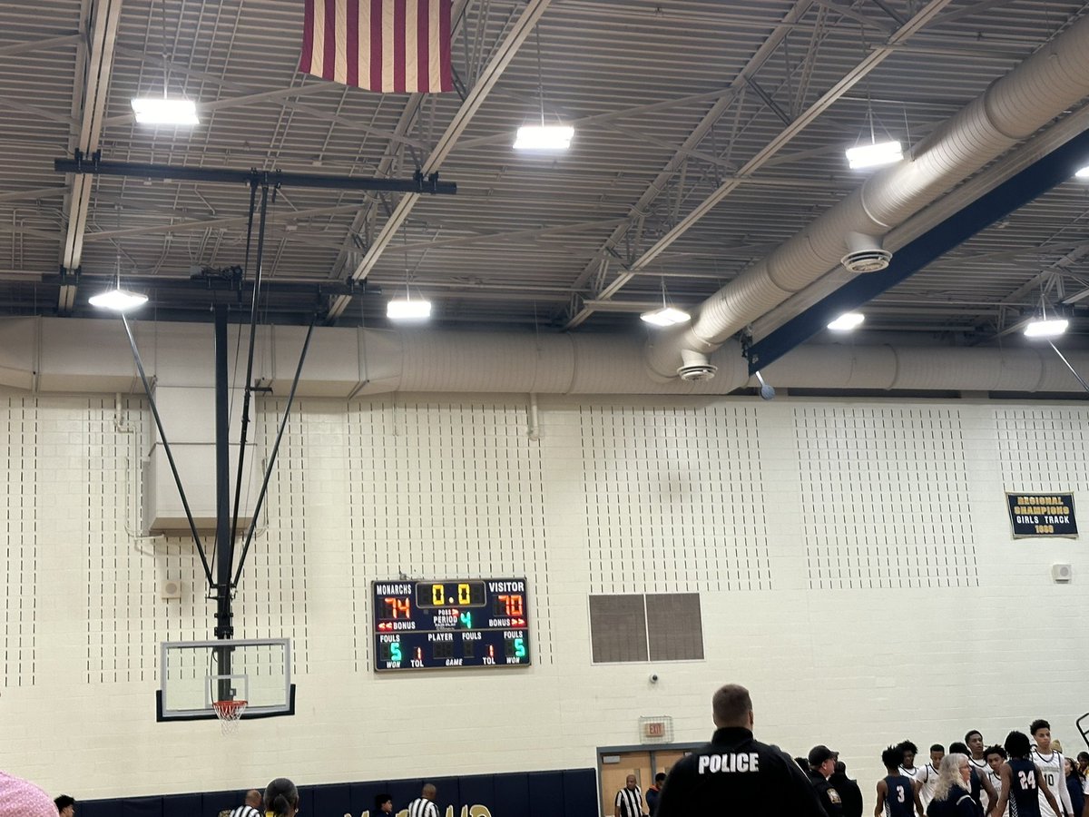 Yay for the win!! This was a really good game until the end!! <a href="/mbkhsccps/">Meadowbrook High School</a>