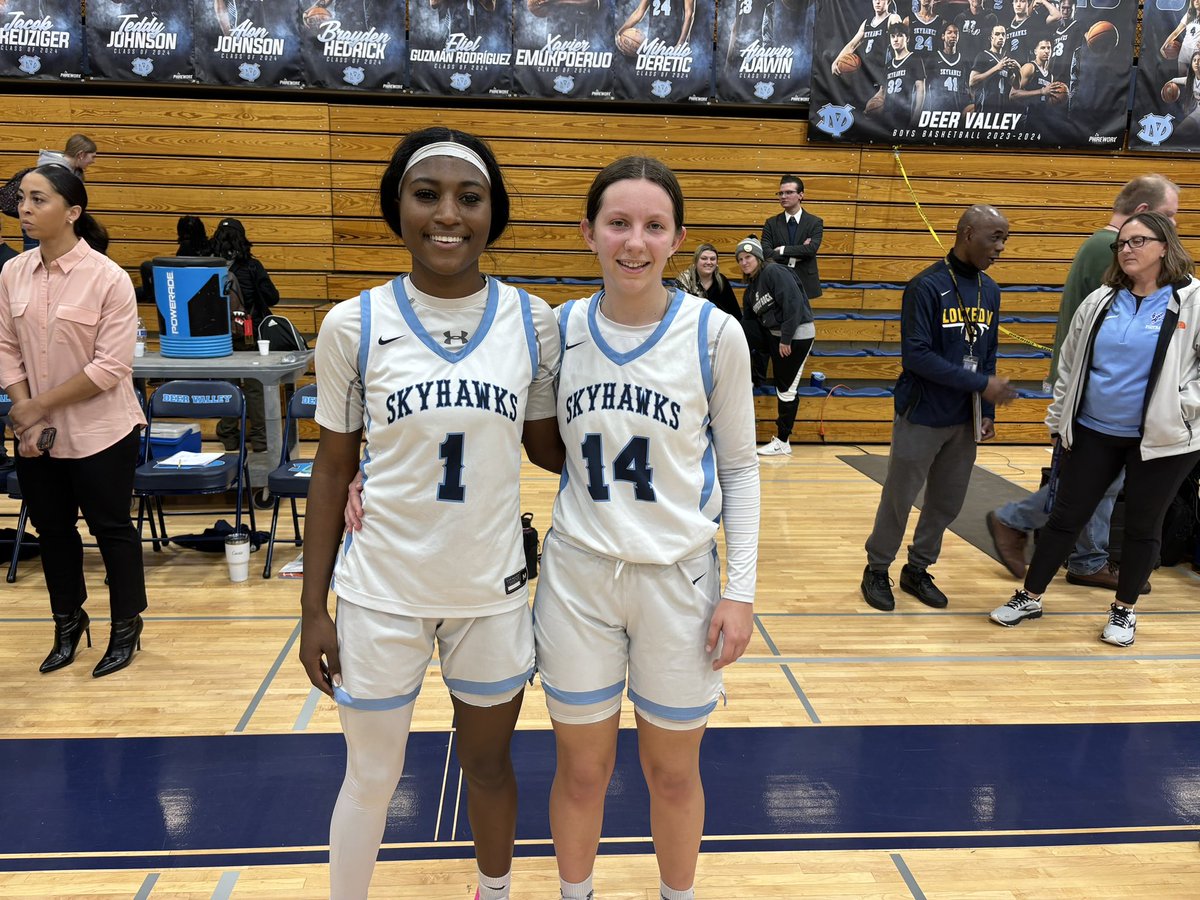 fleeezeee's tweet photo. 🦅This backcourt duo knows when it’s time let others have their moment and when it’s time to take over a game themselves.

A huge 4th quarter by Diamond Stevenson (Sr.) and Mollie Childress (So.) help seal a big region opening win against a very tough Estrella Foothills team.

These two teams will battle again on January 23rd at Estrella Foothills.

@PGHArizona @CedricCobb_ @GreggRosenberg1 @dvhs_gbb @Diamondbuckets4 @swpremieryouth