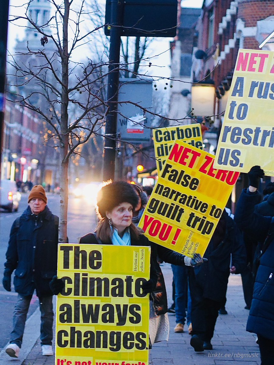 YellowBoards's tweet photo. #yellowboards #angel #londonphotographer #outreach #yellowboardarmy #londonpics #nozonecontrol #climatecontrol https://t.co/O27XmYeg73