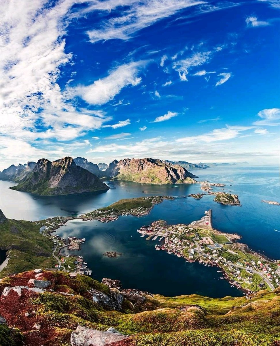 _amorou's tweet photo. Lofoten #Norway 🇸🇯 https://t.co/Txm8brNEOw