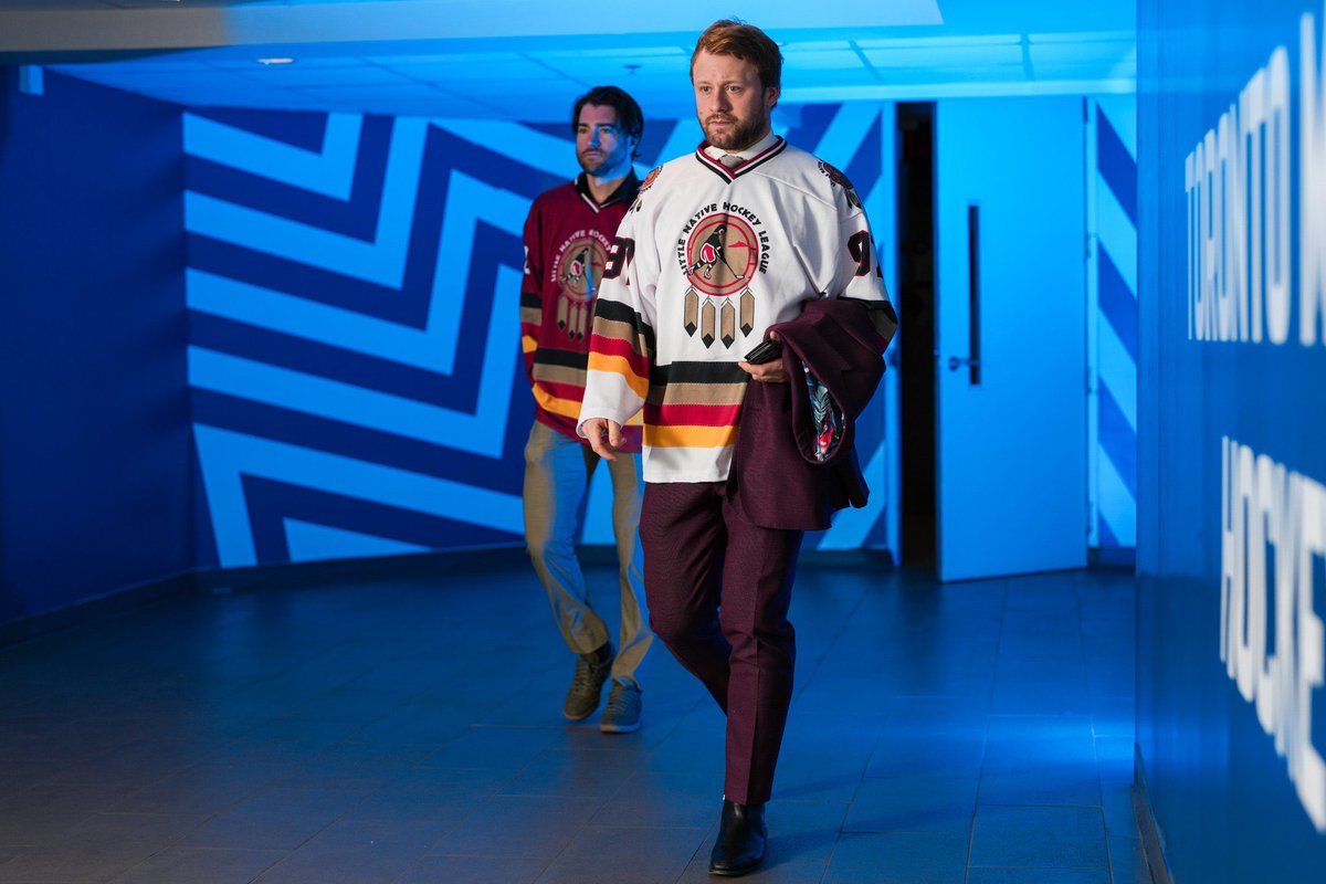 katieonleafstwt's tweet image. omg Morgan and TJ walking in wearing @Official_LNHL jerseys 😍