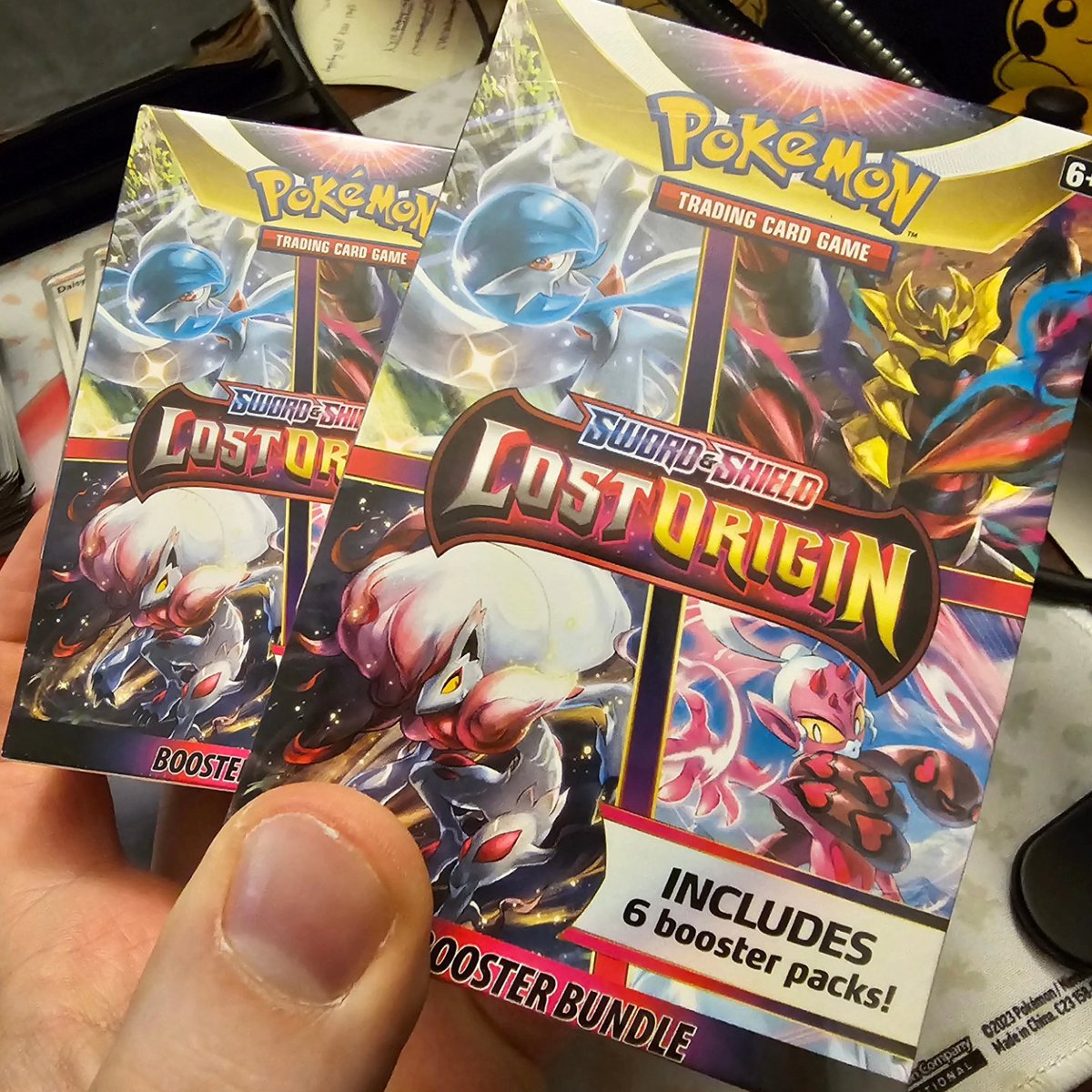 OrngRanger's tweet photo. Tonight's openings tonight! Follow at https://t.co/tgckTjl0LR
Be live around 745pm cst.
#OrngRanget #StayShiny #OrngRangerLevelUp #TeamRanger #OrngLevelUp #Pokémon #Pokemon #PokemonTCG #TCG #PokemonTradingCardGame #PokemonTradingCards #PokemonCards #LostOrigins #CSSC #PCG https://t.co/53qHrgVry4
