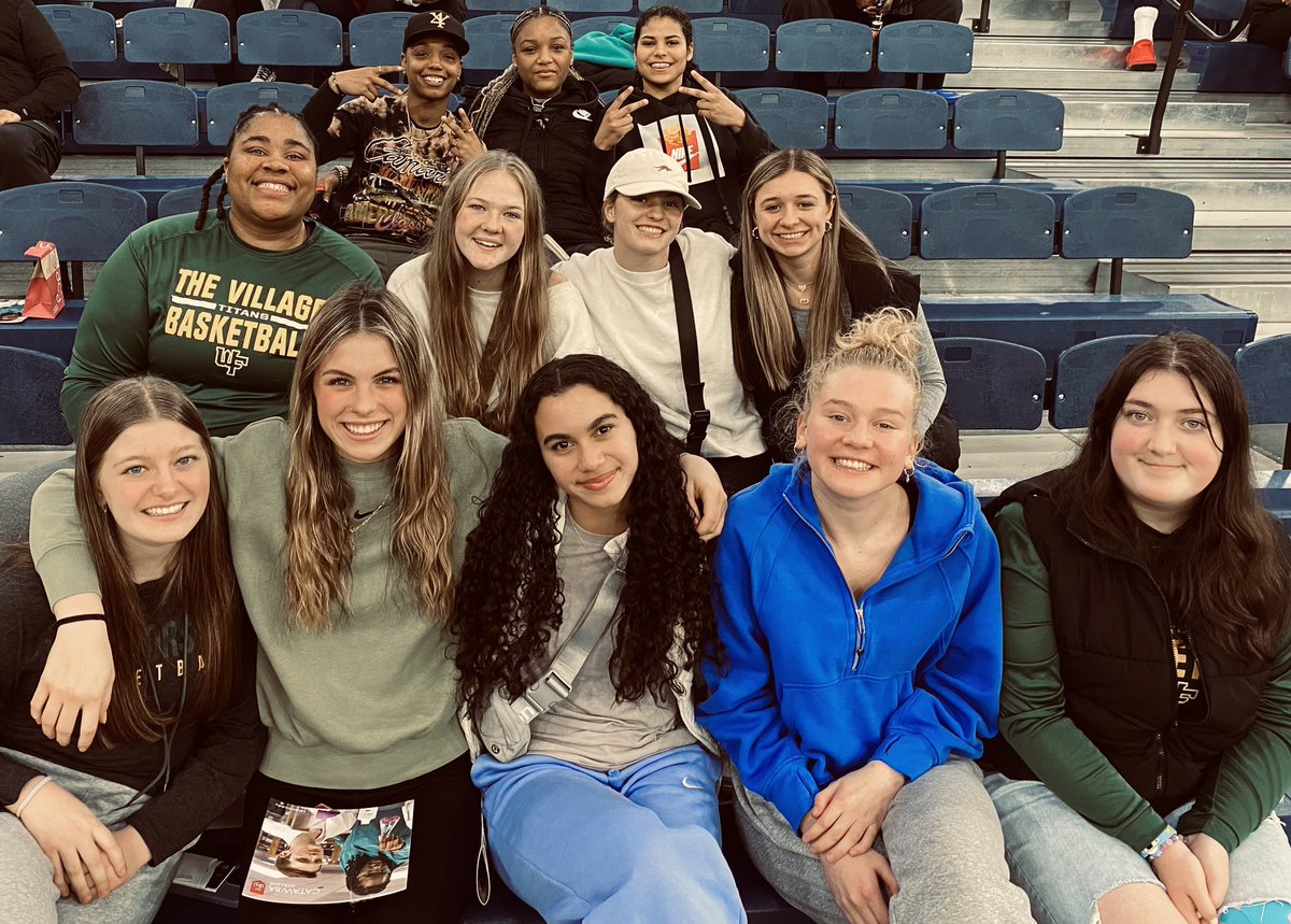 WF_WBB's tweet photo. We had a great time today at the @catawba_wbb vs @LMUWBasketball game! https://t.co/MfBEufVXHL