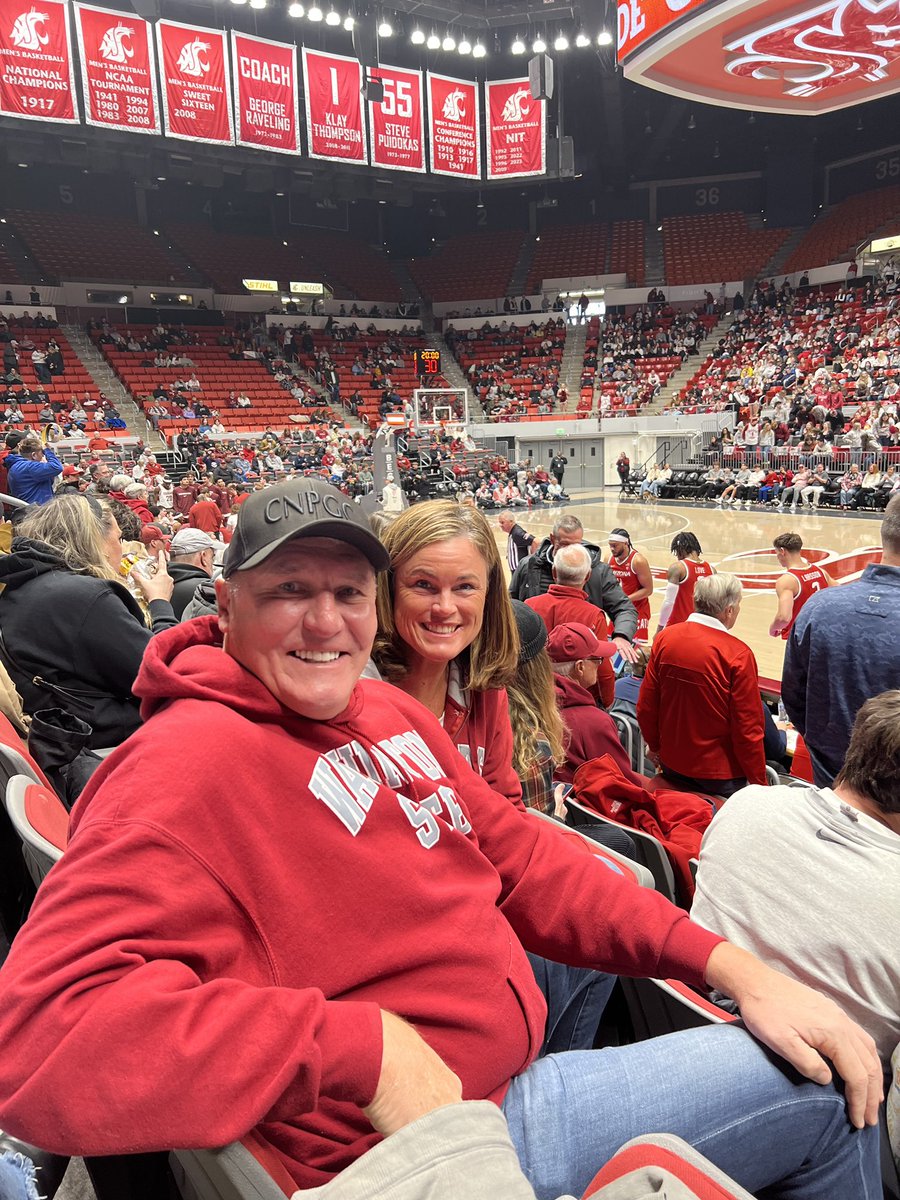 heidihanna's tweet photo. Go Cougs! @mark_rypien https://t.co/LYgwL0QtYG