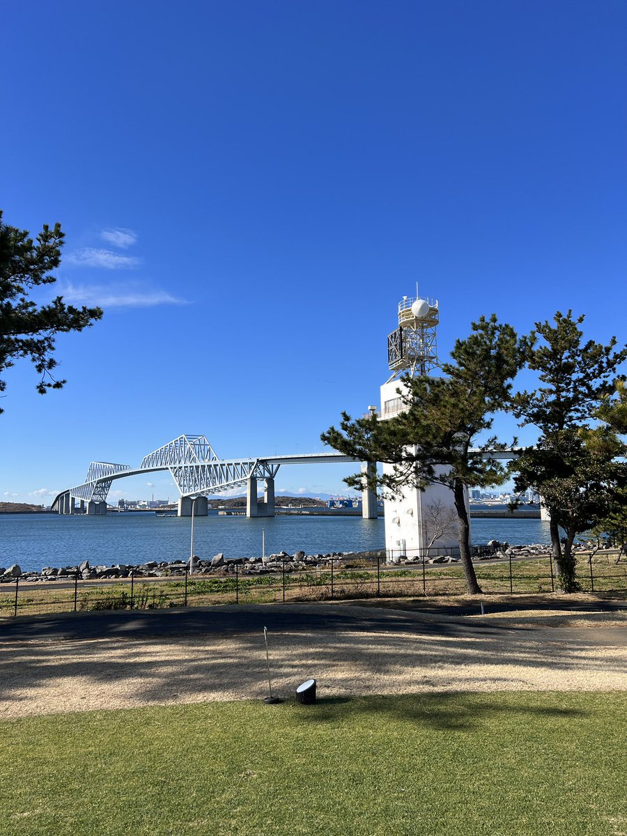 NO532310091's tweet photo. 今年のゴルフ初めは久しぶりの若洲！東京でゴルフするのって新鮮だね！ https://t.co/XCjcYrx0iS