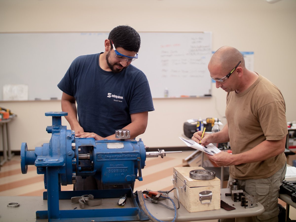 Del Mar College tweet media