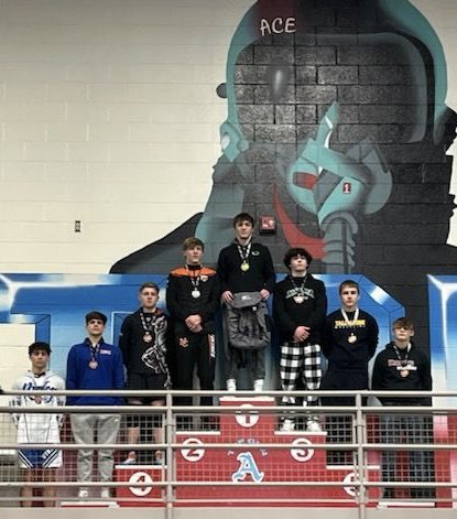 Ian Bee (Sophomore 150 pounds) with a big win at Alliance Top Gun. After battling for two days Ian brings home fifth place. <a href="/Tallmadge_AD/">Tallmadge Athletics</a> Congratulations Ian!!!