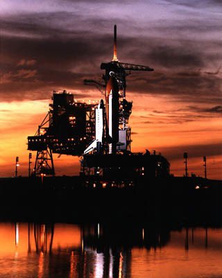 billmeco's tweet photo. OTD 31 years ago #STS54 #OV105 #Endeavour #launched from #ksc carrying the #TDRS F (Tracking and Data Relay Satellite)  https://t.co/727CMq4dnZ https://t.co/VYkU1BDiGQ