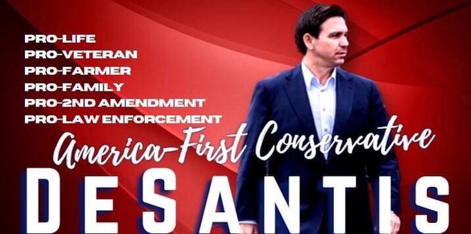 jeanguida1's tweet photo. C'mon, Iowans, what's important is right before your eyes, ON YOUR FLAG: 
"OUR LIBERTIES WE PRIZE AND OUR RIGHTS WE WILL MAINTAIN". Which candidate will defend your liberties and maintain your rights?
#DeSantisForTheWIN! https://t.co/ZBcXe0HDdo