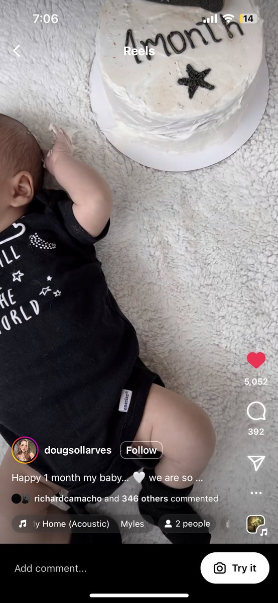 itza1518's tweet image. como que ya 1 mes?! 🥹