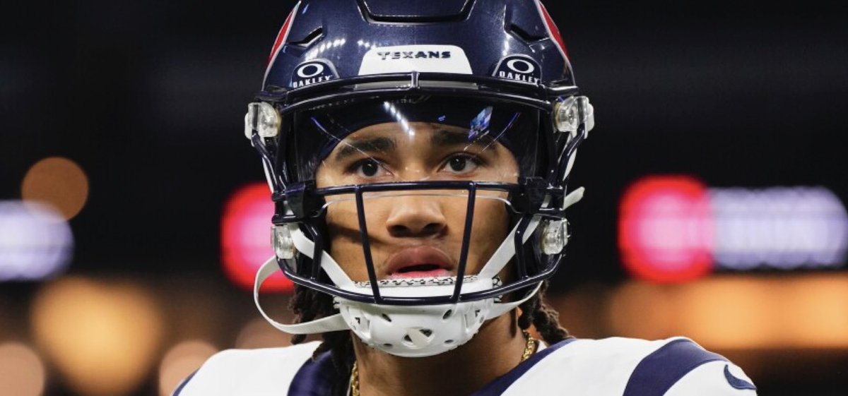 RookieWatxh's tweet photo. CJ Stroud just made the NFL Playoffs look EASY against the Cleveland Browns.

One of the NFL’s best defenses was just TOYED with by a rookie QB.

• 16/21 (76%)
• 274 passing yards
• 3 passing TD’s
• 0 INT’s
• 157.2 passer rating
• 45-14 W

And he’s not even playing in the fourth quarter.

You can’t make this up.

Stroud will go down as the best pick in Texans HISTORY 🔥