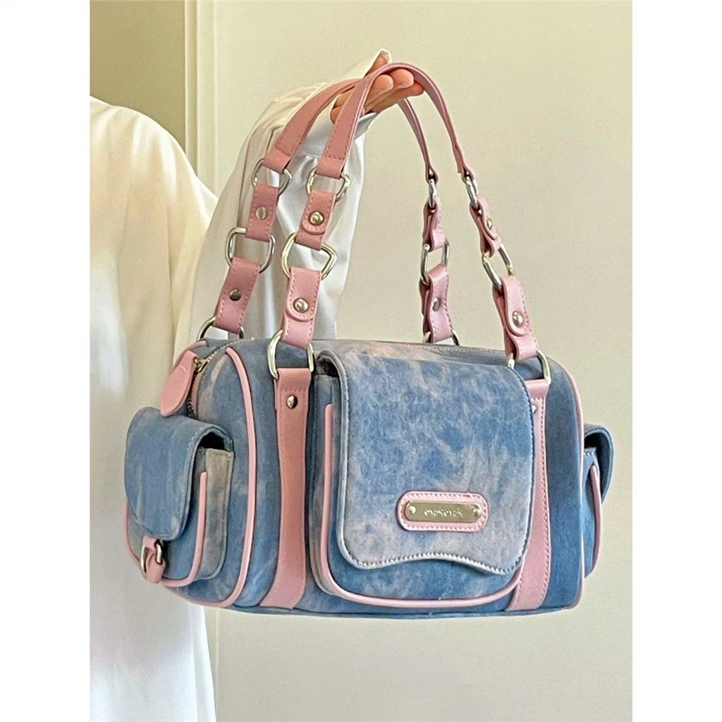 🛒 shope.ee/9zYfTJ4oVC
.
 #온_세상이_사랑할_가온
#BaiLu Burger King
kupu kupu kertas seungkwan #HAECHAN Kim Jongin
Jamal #KyungSooSooParty
#NEOCITY_THE_UNITY_JAKARTA Monster #WelcomeToSamdalriEp13
Bias Wrecker #28thAsianTelevisionAwards