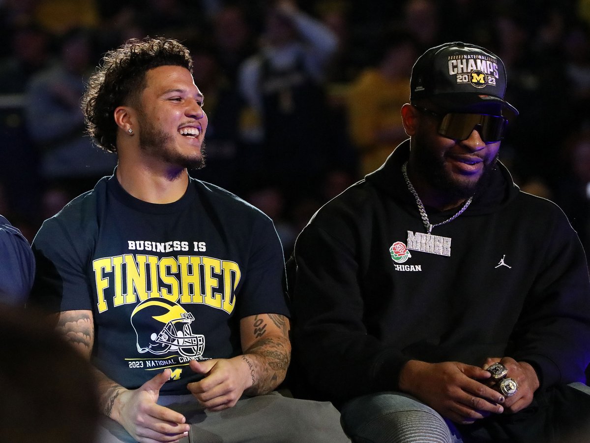 michiganalumni's tweet photo. Business is finished. 🏆 https://t.co/wudPqjaSjD