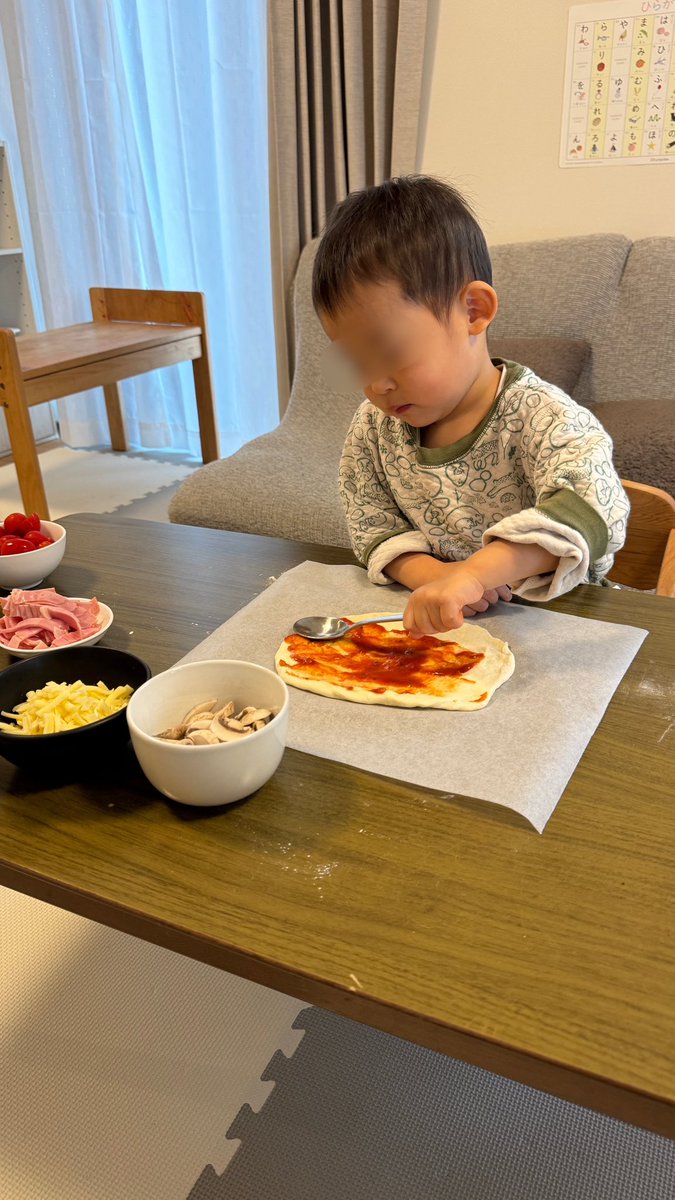 mimilife_tokyo's tweet photo. 最近、2週連続で長男とピザ作ったのだけど、

作るの楽しいし、
嫌いな具材混ぜても喜んで食べてくれる❤️

良い⭕️

ピザ生地は、ホームベーカリーで作ってる。

🥖ホームベーカリー🥖
https://t.co/pDg8aD8Rwj #pr https://t.co/WKZAAXlMUC