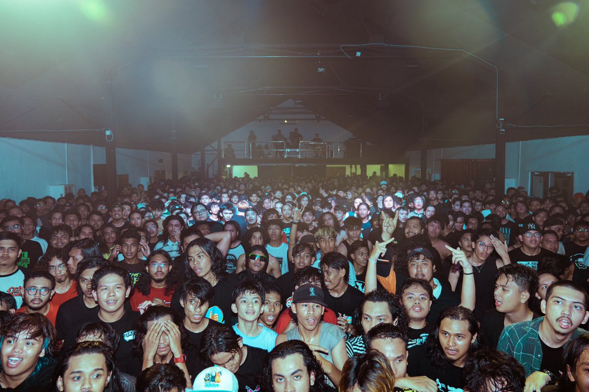 Renegades of Funk (@strokesarto) on Twitter photo 