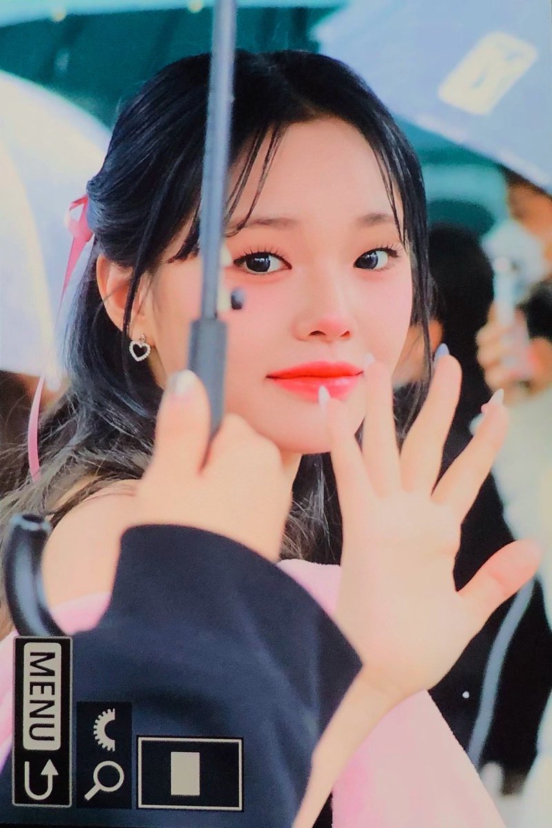 240114 프리뷰
오랜만😻
#CLASSy #클라씨 #박보은 #보은