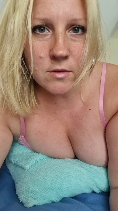 Don't miss my live show.  At 02:00 UTS I will be online on @Chaturbate👇👇👇https://t.co/JDtgUiXkwf https://t<a href="/tag/xhamsterawards2023"class="tags"><span>#xhamsterawards2023</span></a><a href="/tag/xhamsterawards"class="tags"><span>#xhamsterawards</span></a>