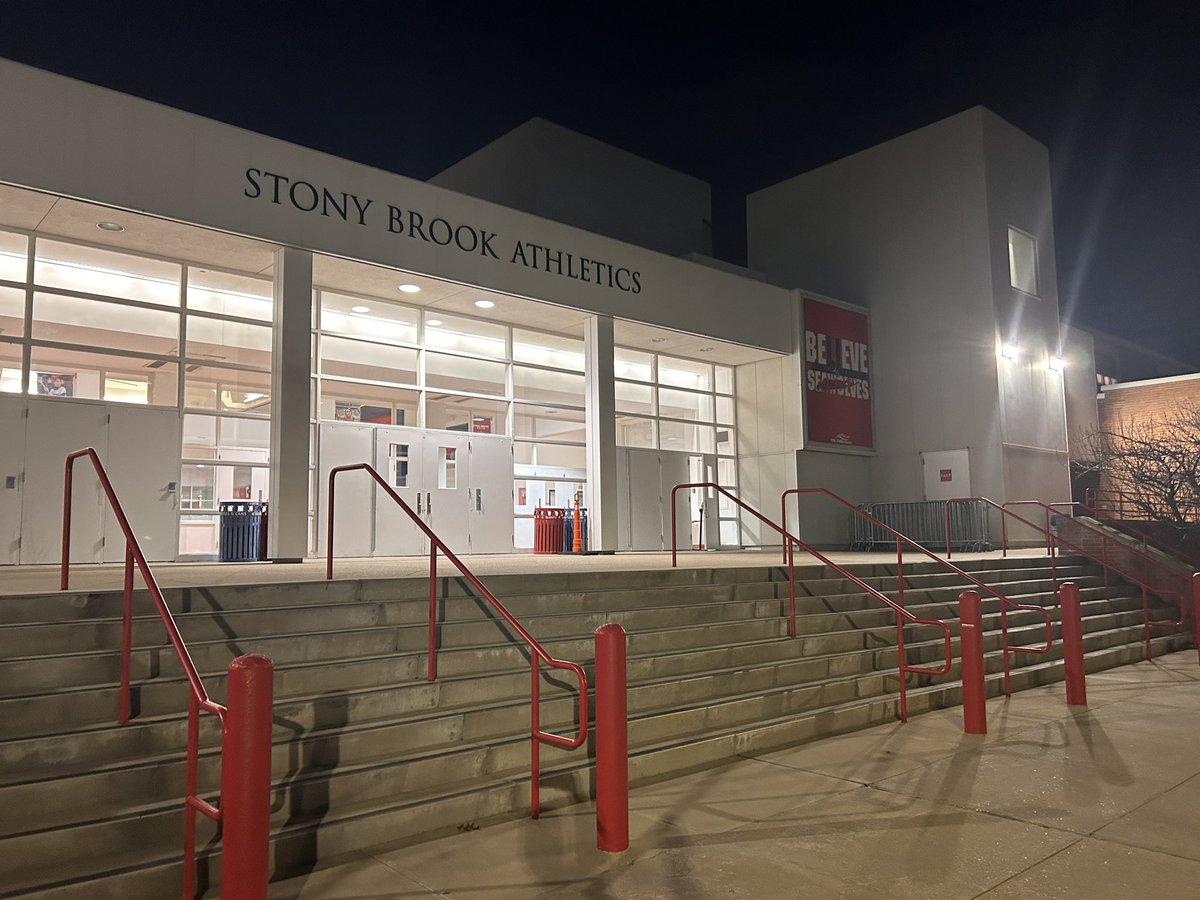 Thank you <a href="/StonyBrookSB/">Stony Brook Softball</a> for a great camp today! I had so much fun and I learned a lot about running mechanics and how use my legs more in my swings!